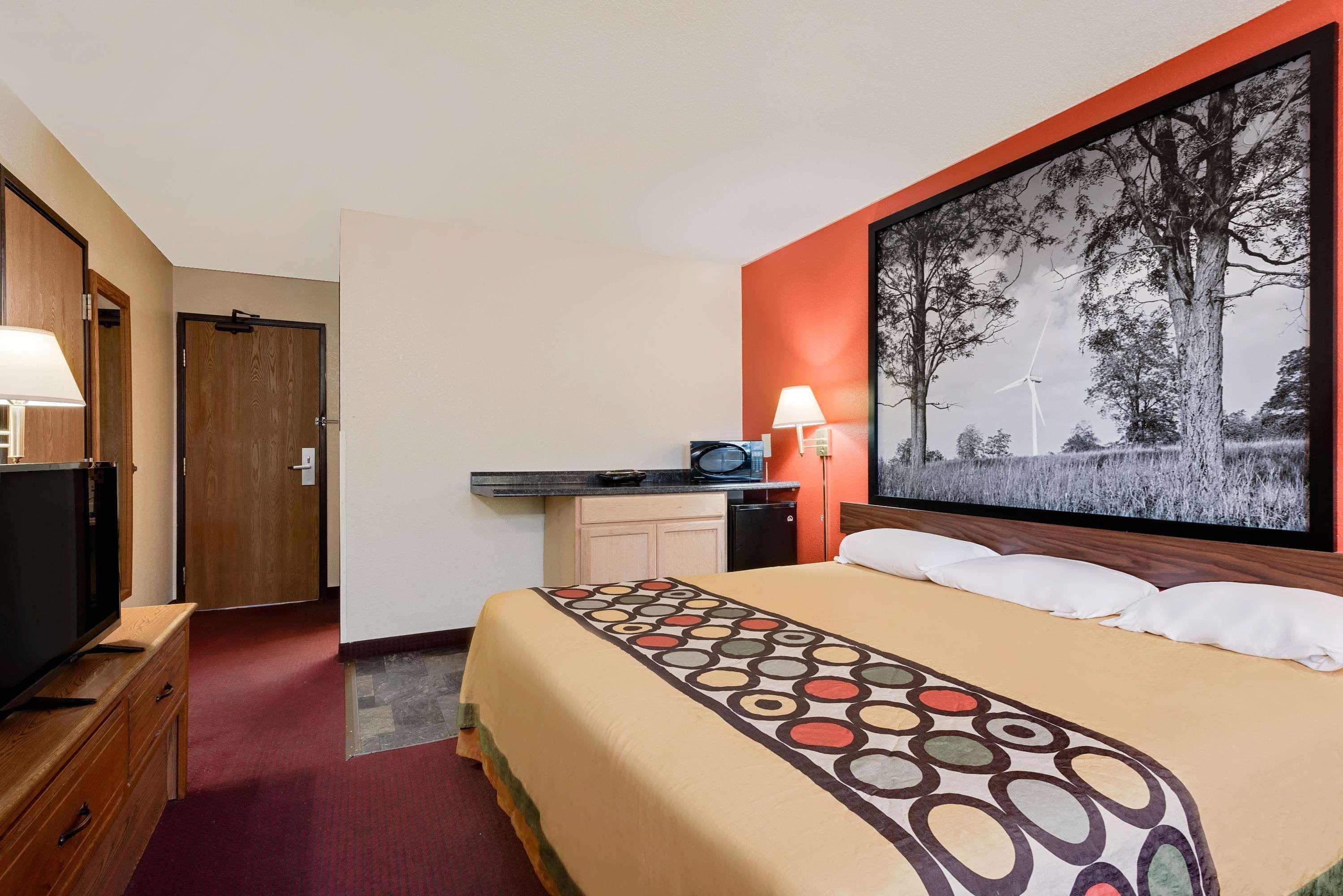 Super 8 Martinsburg Hotel Kültér fotó